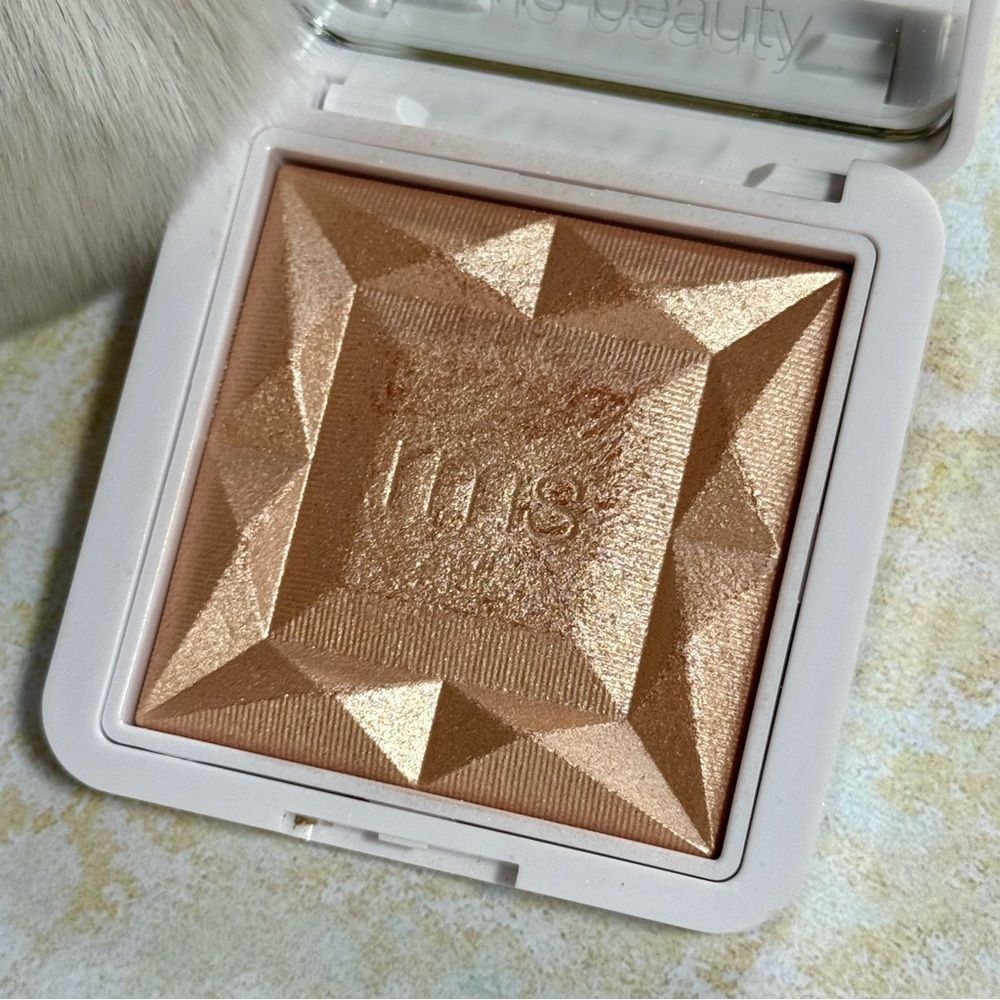 RMS Beauty Prosecco Fizz ReDimension Hydra Dew Luminizer